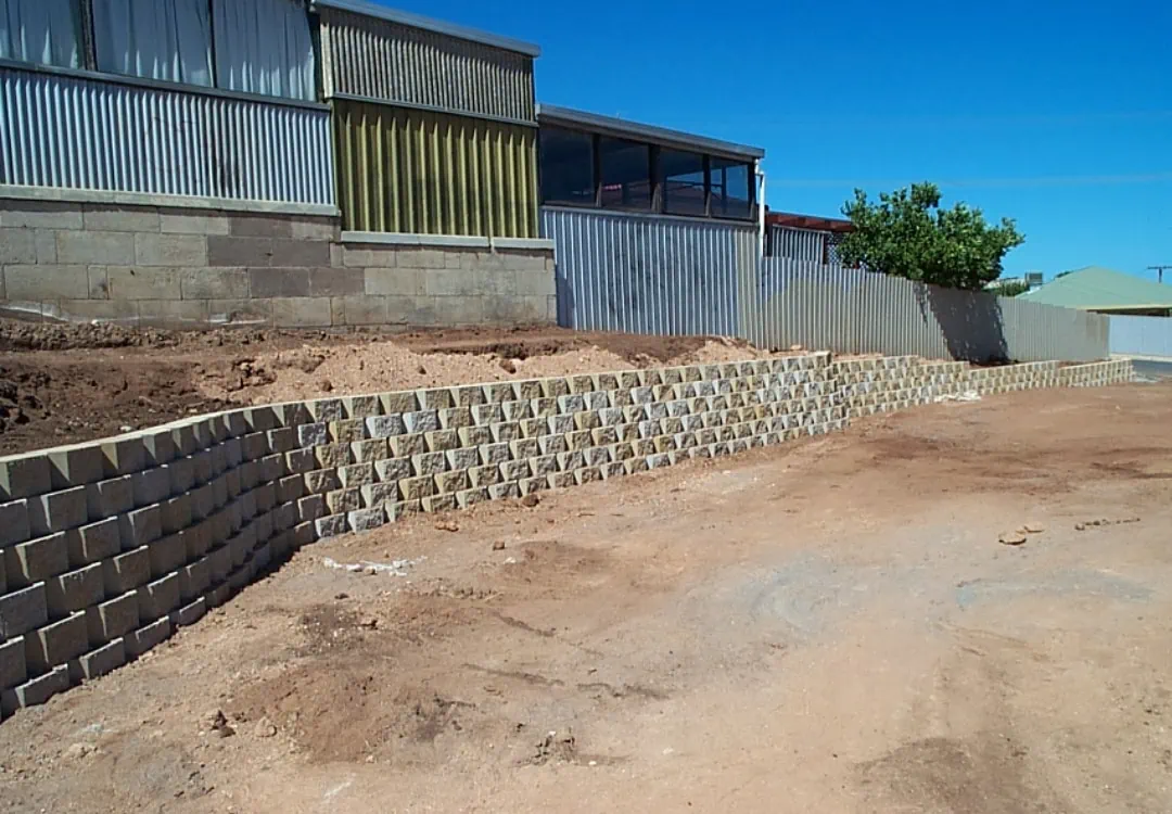 Concrete Block Retaining Walls Adelaide Design Examples 735x452